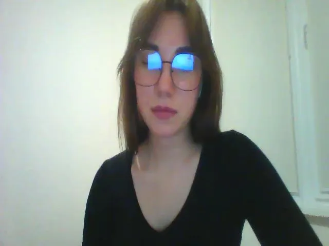 Live sex webcam photo for Your_Art #272115799