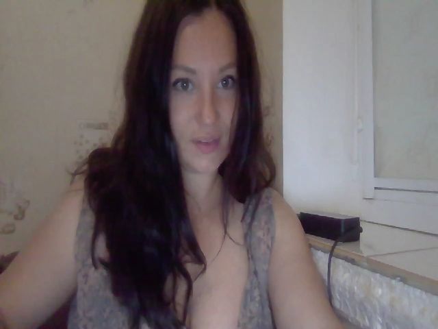 Live sex webcam photo for Your_Kira_x #273677447