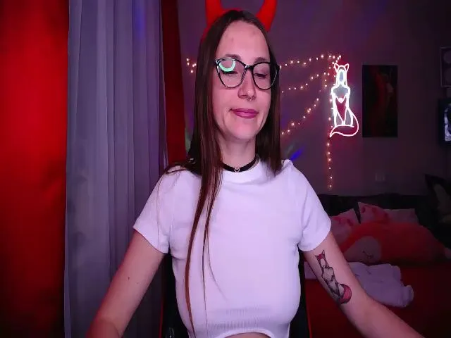 Live sex webcam photo for Your_Red_Foxy #272129093