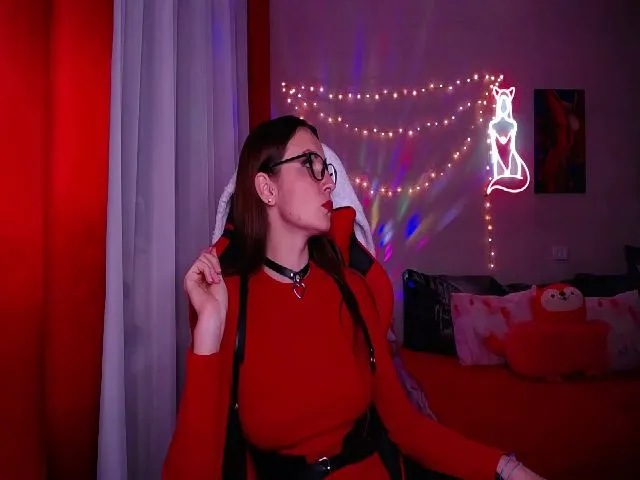 Live sex webcam photo for Your_Red_Foxy #272212355