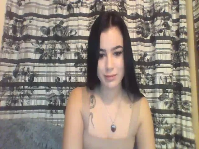 Live sex webcam photo for Your__Fire #272014870