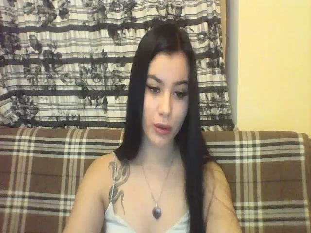 Live sex webcam photo for Your__Fire #272176498