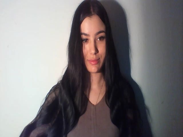 Live sex webcam photo for Your__Fire #272956332