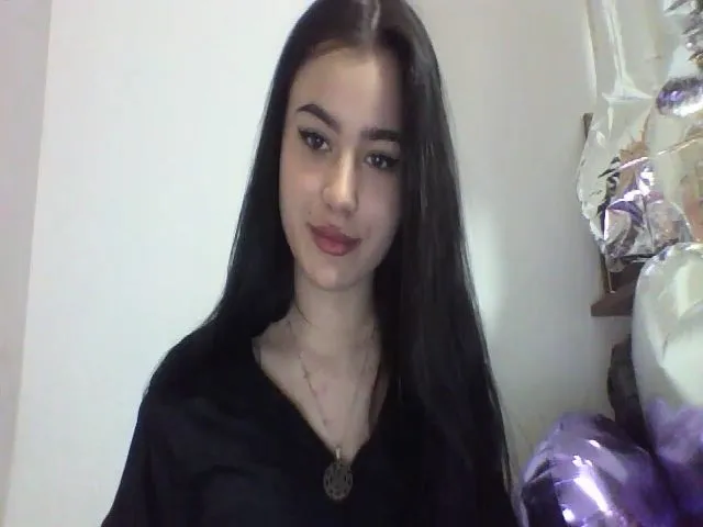 Live sex webcam photo for Your__Fire #273110215