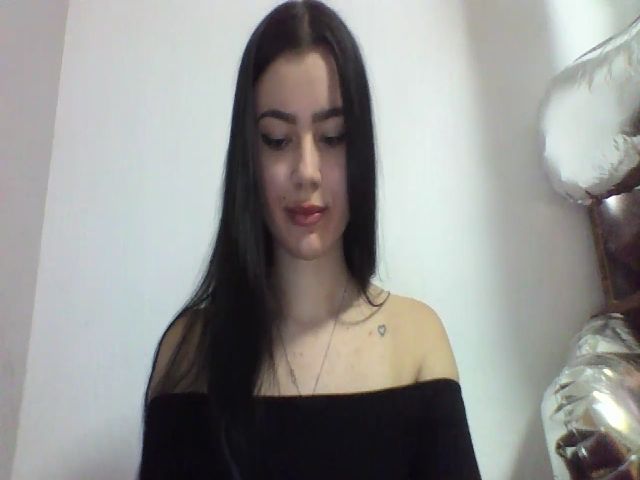 Live sex webcam photo for Your__Fire #273120373