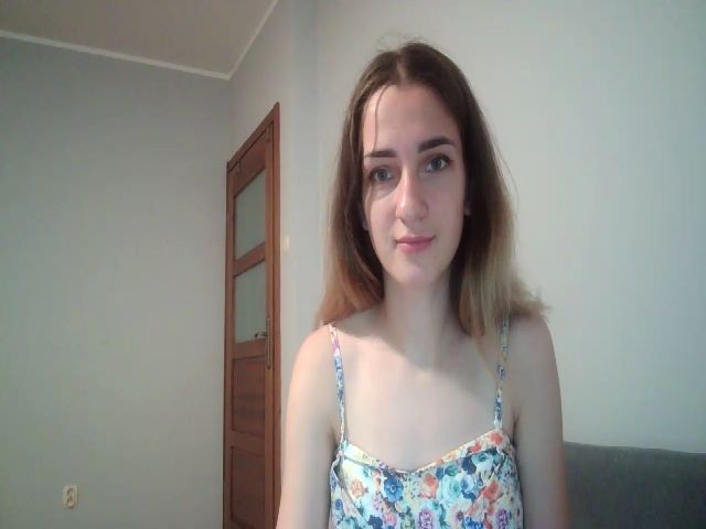 Live sex webcam photo for YourkittenO_O #274514938