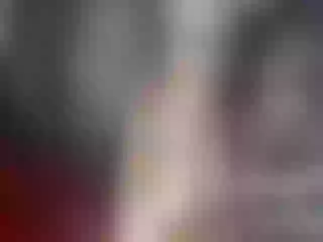 Live sex webcam photo for Yourmilf24 #271800359