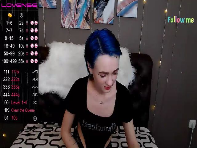 Live sex webcam photo for YrSexy_Killer #272082779