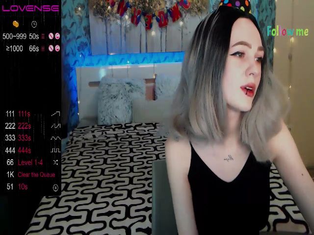 Live sex webcam photo for YrSexy_Killer #272187860