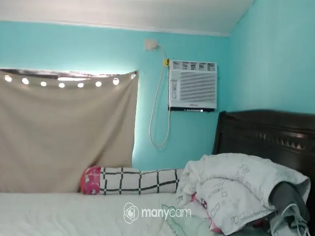 Live sex webcam photo for YuMMy_jen #272119307