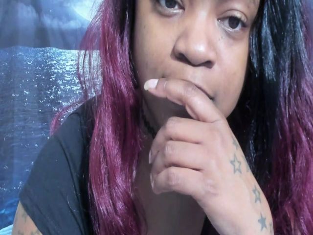 Live sex webcam photo for Yummybrownfox #272627395