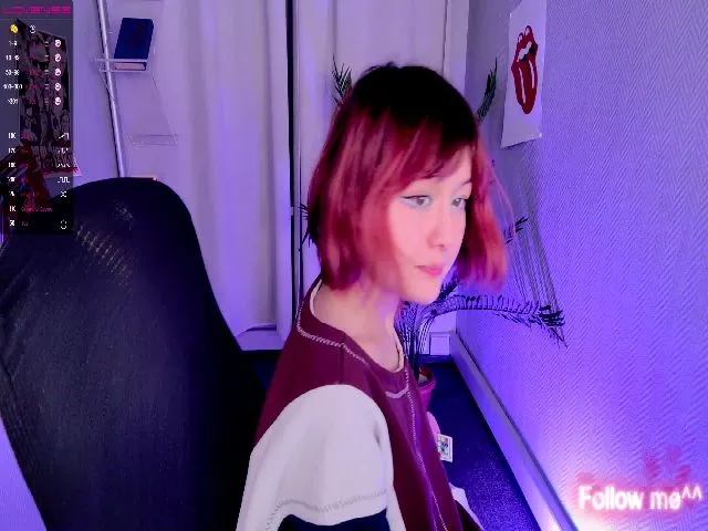 Live sex webcam photo for Yuna_May #272504807