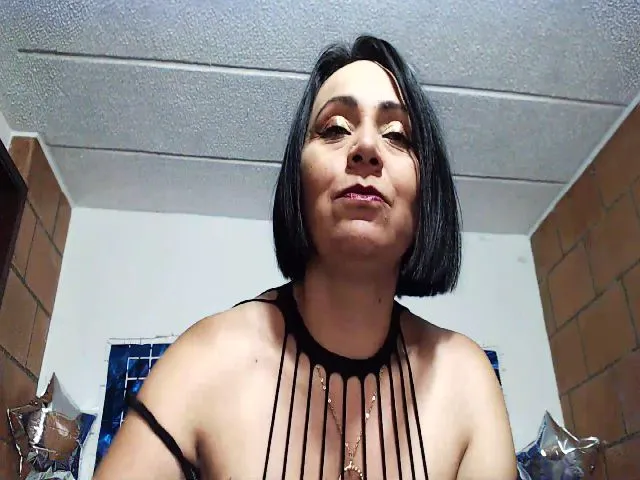 Live sex webcam photo for Zara44sweet #273586829