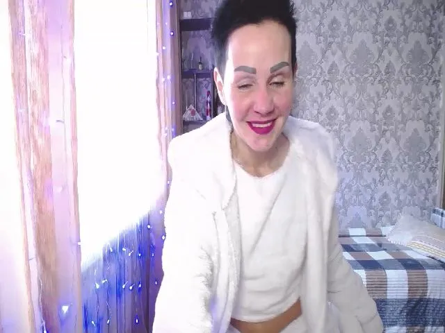 Live sex webcam photo for ZaraRix #272292677