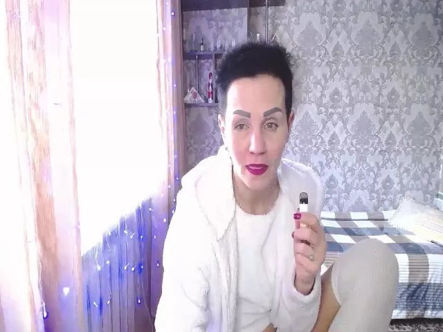 Live sex webcam photo for ZaraRix #272293516