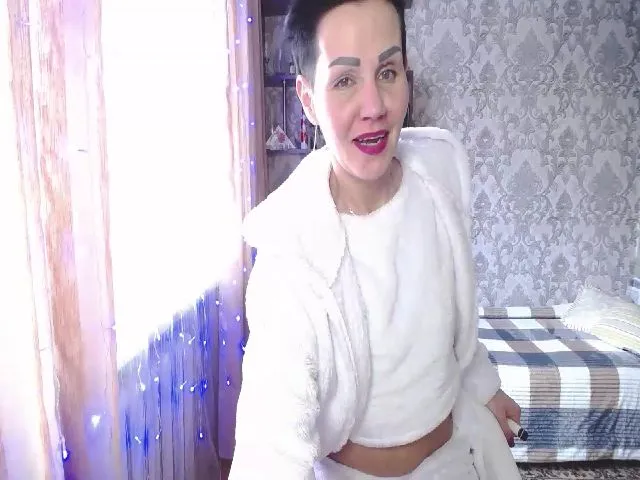 Live sex webcam photo for ZaraRix #272294821