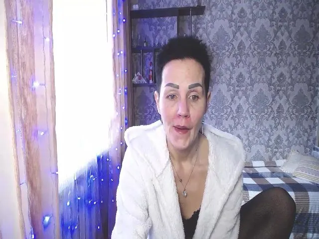 Live sex webcam photo for ZaraRix #272314926