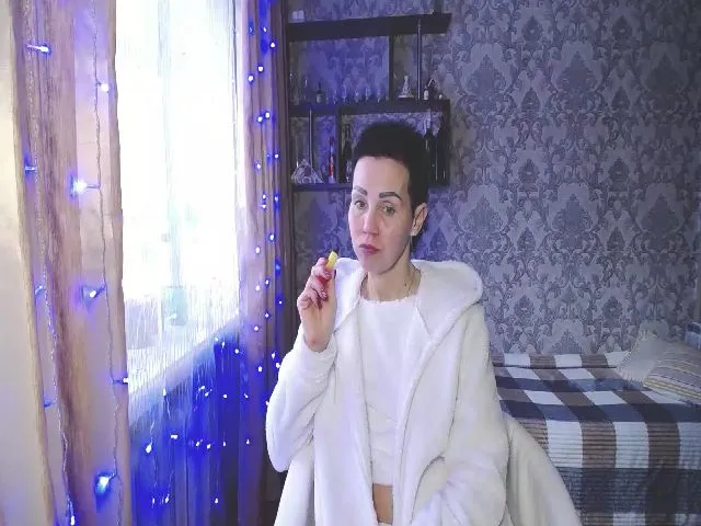 Live sex webcam photo for ZaraRix #272315485