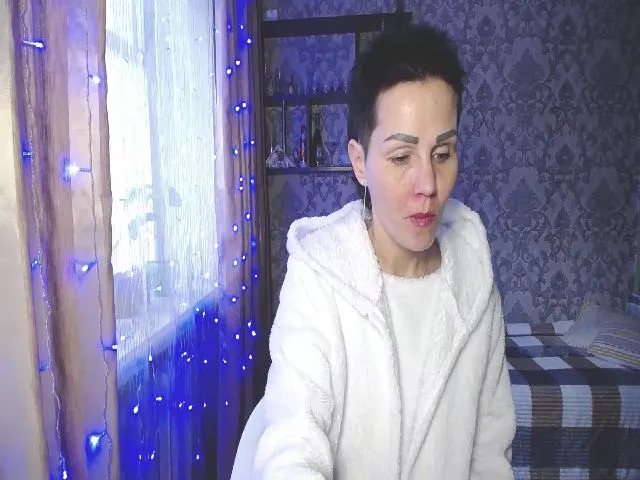 Live sex webcam photo for ZaraRix #272316742
