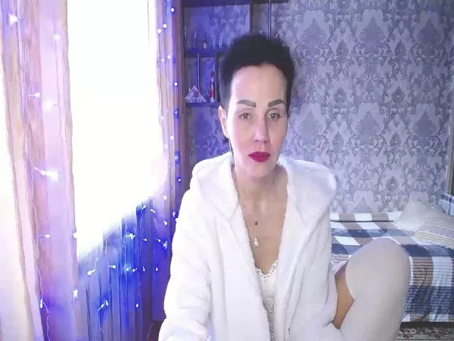 Live sex webcam photo for ZaraRix #272355859