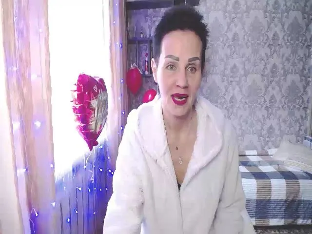 Live sex webcam photo for ZaraRix #272435596