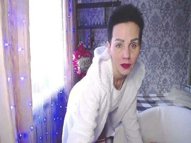 Live sex webcam photo for ZaraRix #272448074