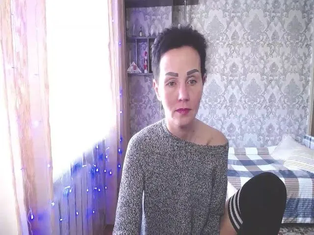 Live sex webcam photo for ZaraRix #272497867