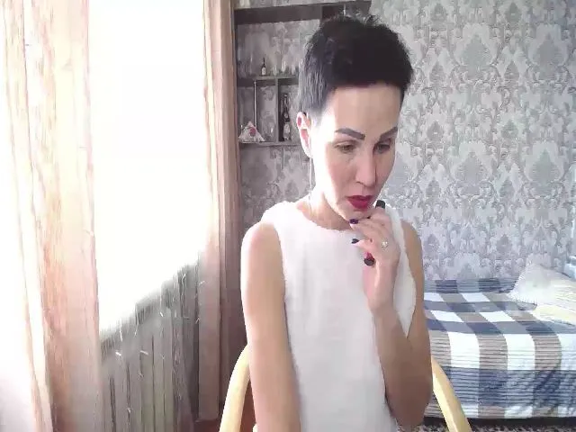 Live sex webcam photo for ZaraRix #272840728