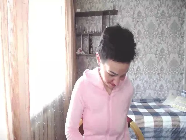 Live sex webcam photo for ZaraRix #272907108