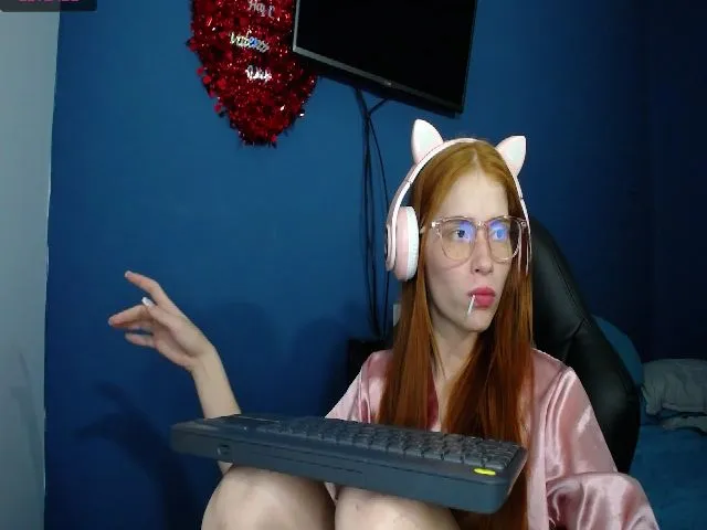 Live sex webcam photo for Zathanna #272751352