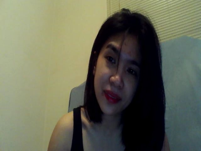 Live sex webcam photo for Zeerr1 #272442656