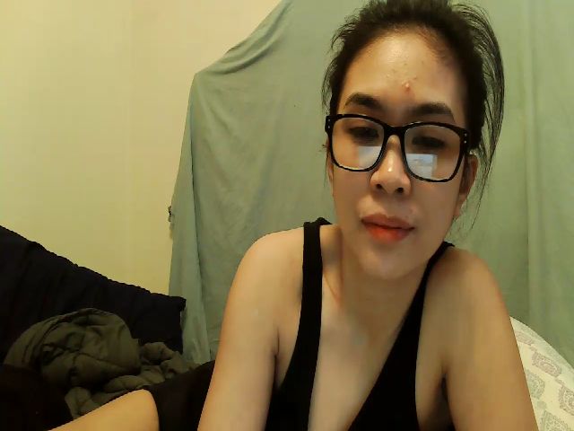 Live sex webcam photo for Zeerr1 #273094514