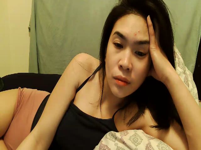 Live sex webcam photo for Zeerr1 #273132247