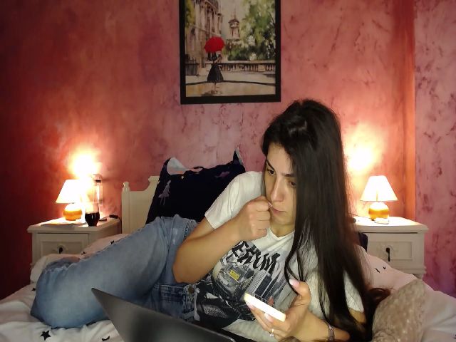 Live sex webcam photo for ZenyAda #273233481