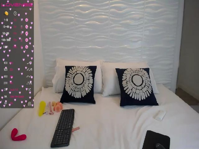 Live sex webcam photo for Zhamanta_ #272620541