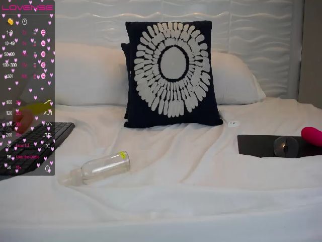 Live sex webcam photo for Zhamanta_ #272702172