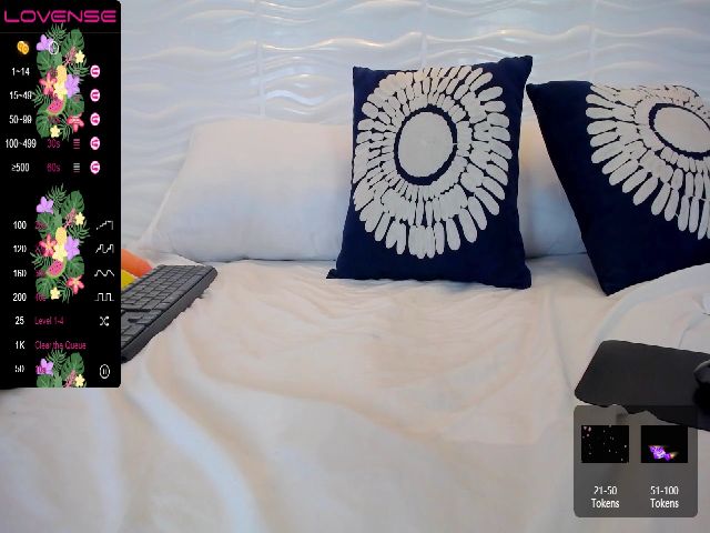 Live sex webcam photo for Zhamanta_ #273385155