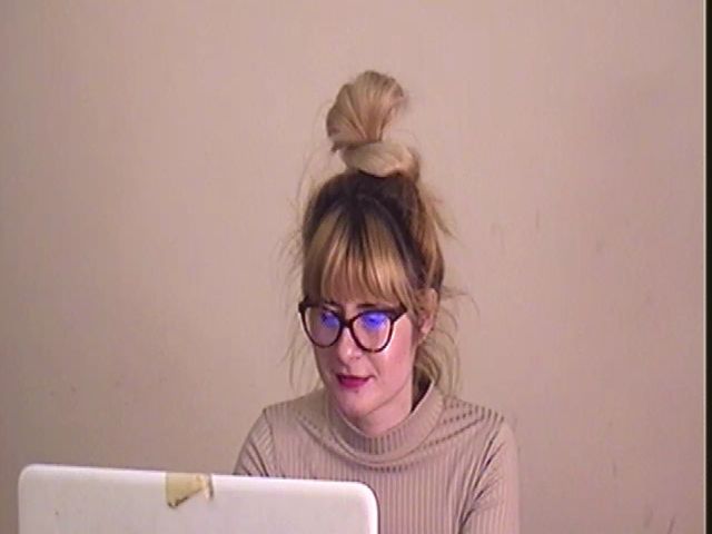 Live sex webcam photo for ZisBack_ #272588548