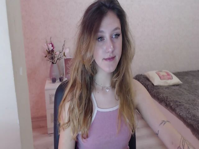 Live sex webcam photo for Zlata_12 #272082391