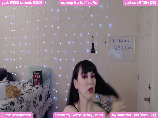 Live sex webcam photo for Zobot #272292312
