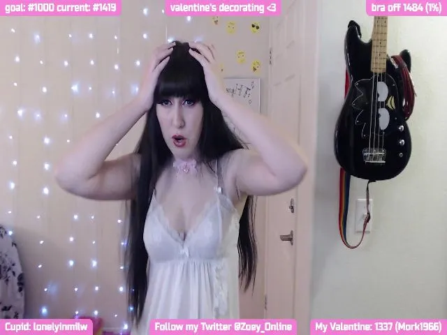 Live sex webcam photo for Zobot #272355183