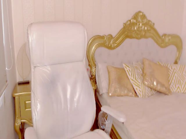 Live sex webcam photo for Zoe_evanns #272267260