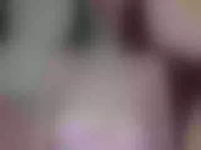 Live sex webcam photo for Zoella999 #273828856