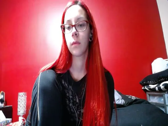 Live sex webcam photo for ZombieGirlX #271903836