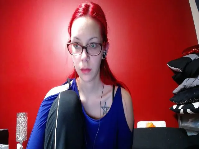 Live sex webcam photo for ZombieGirlX #272508086