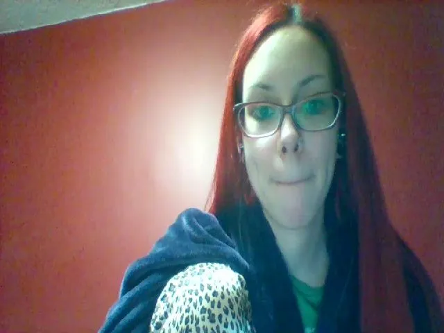 Live sex webcam photo for ZombieGirlX #272773611