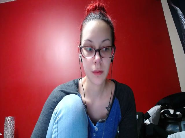 Live sex webcam photo for ZombieGirlX #273157319