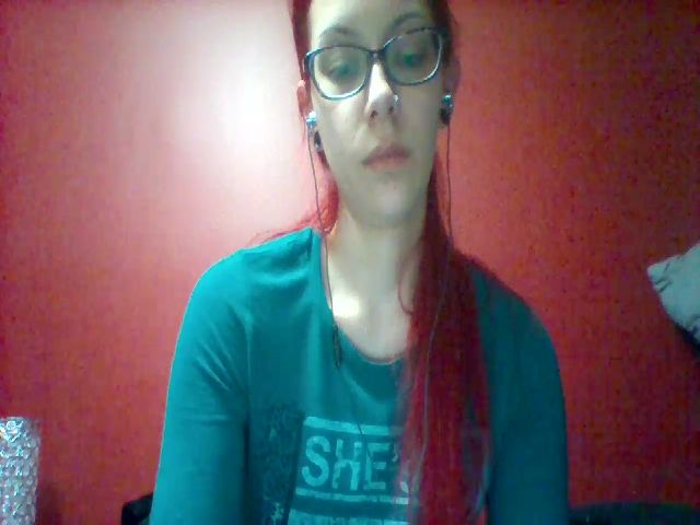Live sex webcam photo for ZombieGirlX #274662388