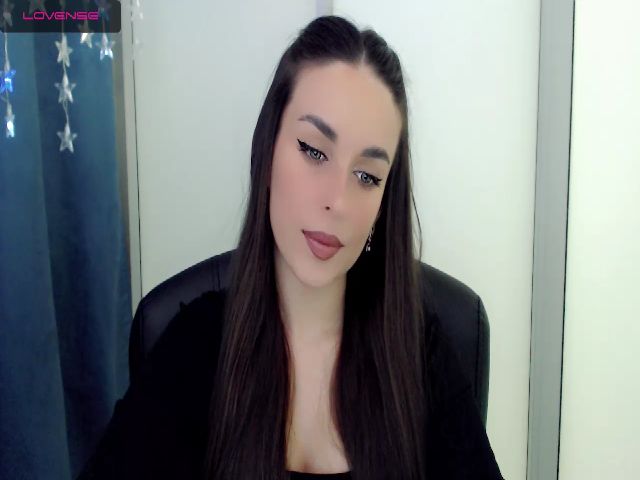 Live sex webcam photo for ZouiDark #272384515