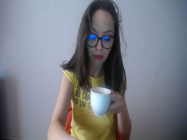 Live sex webcam photo for Zyanaa #272862599